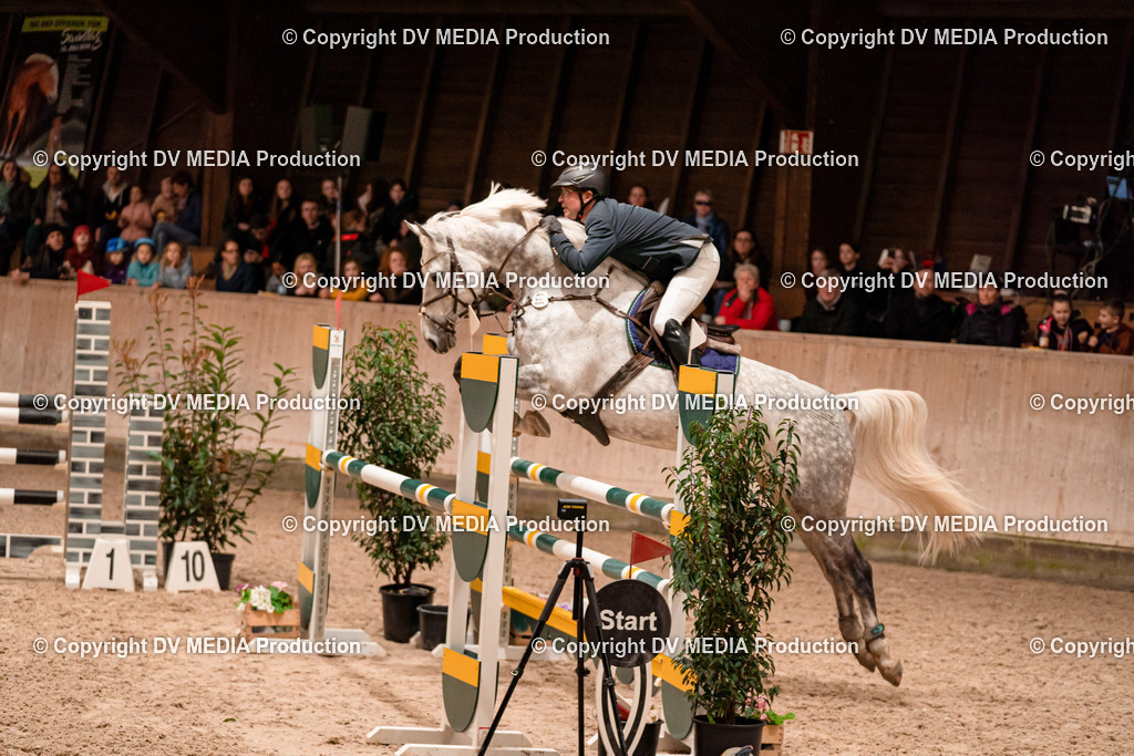 Springen Tag 2-672 | dv-media-shop - Realisiert mit Pictrs.com