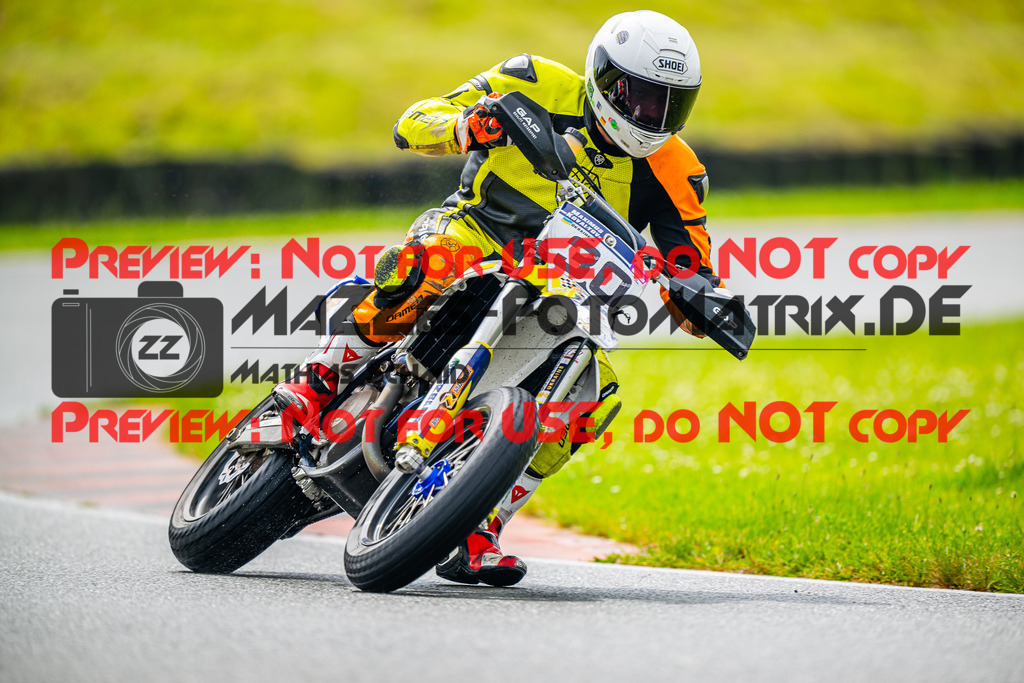 MaZZes_FotoMatrix_240621_6007705_1788 | ROT