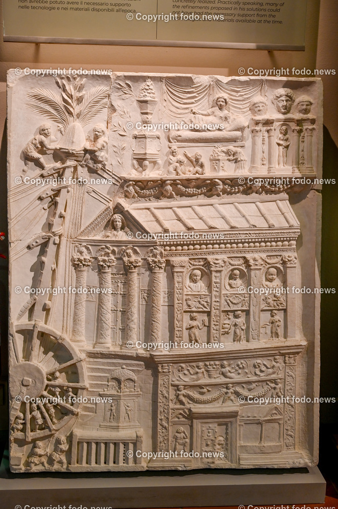 Italien_ Toskana_ Vinci_ 31.05.2024-60 | 31.05.2024, Italien, ITA, Toskana, Vinci im Bild Stadtansichten, Gebäude, Architektur, Touristen, Historisch, Souvenir, Altstadt, Museum, Statuen, Skulpturen, Leonardo Da Vinci, Castello dei Conti Guidi, Museo Leonardiano


Vinci ist eine italienische Gemeinde in der Metropolitanstadt Florenz, Region Toskana.
Quelle: Wikipedia
