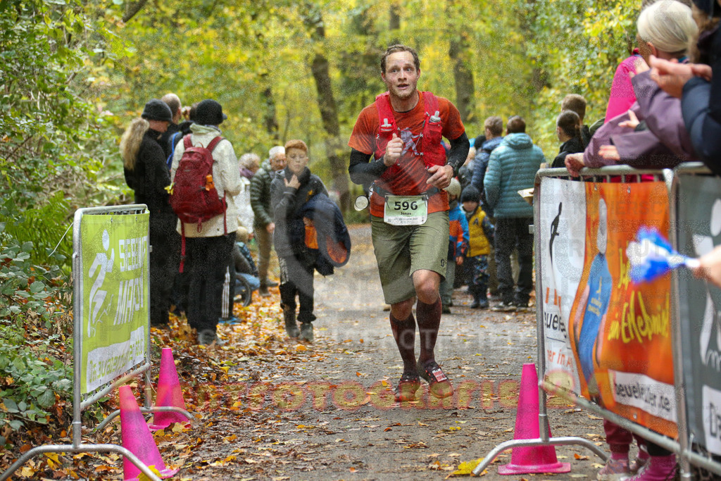 251026_1256_EX1_1984 | Sportfotografie im Rhein-Sieg Kreis, Köln, Bonn, NRW, Rheinland Pfalz, Hessen, etc. Unser Tätigkeitsfeld umfasst den Laufsport vom Volkslauf über den Marathon, Duathlon, Triathon bis zum Ultralauf wie Kölnpfad Ultra oder Schindertrail.