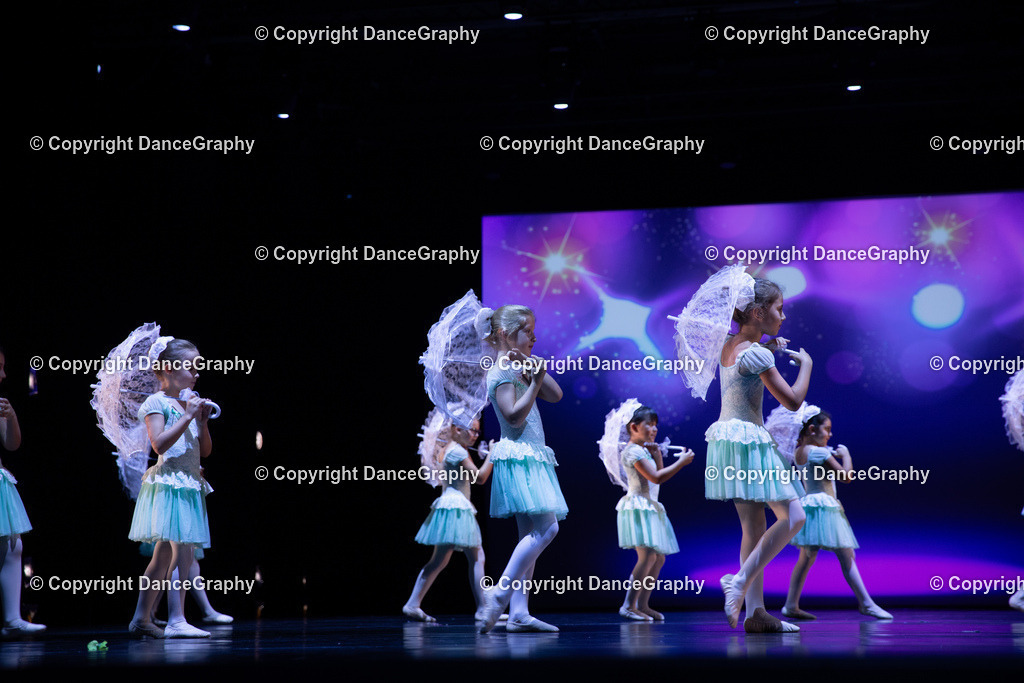 GPHY4997 | DanceGraphy - Realisiert mit Pictrs.com