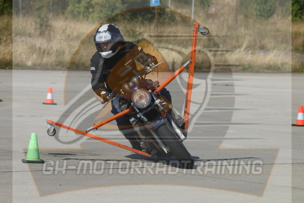 IMG_3599 | gh-motorradtraining-foto.de - Realisiert mit Pictrs.com