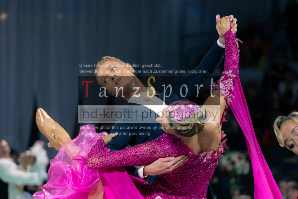 IMG_8058 | Tanzsportbilder, Standardtanz, Lateintanz, WDSF, DTV, LTVB, dancecomp, goc, hessen tanzt, blaues band der spree, walzer, tango, wiener walzer, slowfox, quickstepp, samba, rumba, cha-cha-cha, paso doble. jive, hd-kroft photography, turniertanzsport