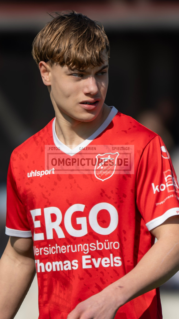 _OMG3555 | www.omgpictures.de, Sportfotograf, Verein, Fotograf, Baden Württemberg, Stuttgart, Heilbronn, omgpictures, Spieltag,  - Realisiert mit Pictrs.com