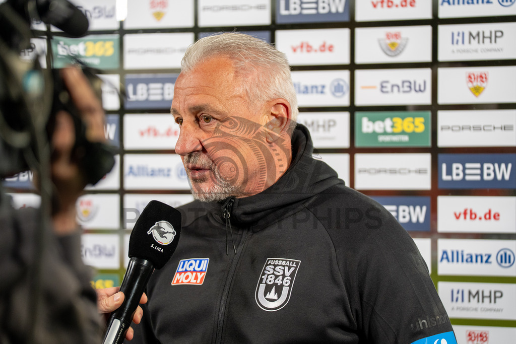 VfB Stuttgart II vs. SSV Ulm 1846 Fussball, Fussball, 3. Liga, 32. Spieltag, 08.04.2026 | Pavel Dotchev (Trainer SSV Ulm 1846 Fussball) im Interview nach Abpfiff,VfB Stuttgart II vs. SSV Ulm 1846 Fussball, Fussball, 3. Liga, 32. Spieltag, 08.04.2026DFB regulations prohibit any use of photographs as image sequences and/or quasi-video