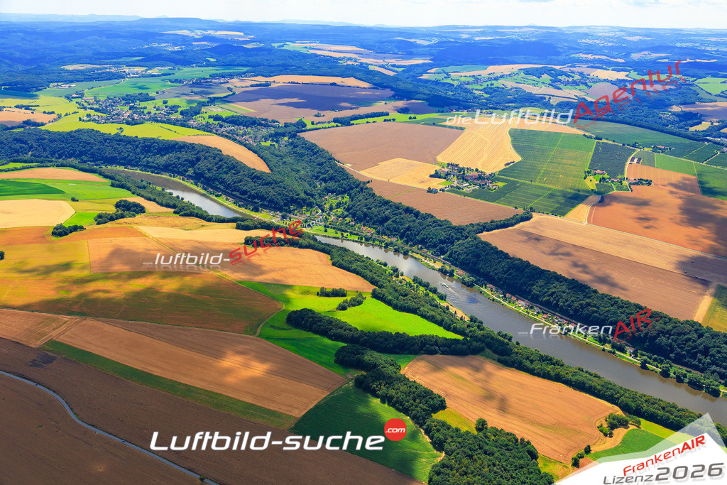 Die Luftaufnahme der Stadt Pirna wurde vom UL-Flugzeug heraus erstellt ( keine Drohne )- hohe Auflösung für beste Qualität
