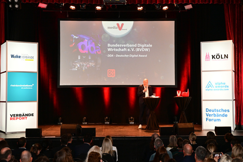 0312Media_V_Award_2025_Foto_Stefan_Wernz | Fotograf Köln - Realisiert mit Pictrs.com