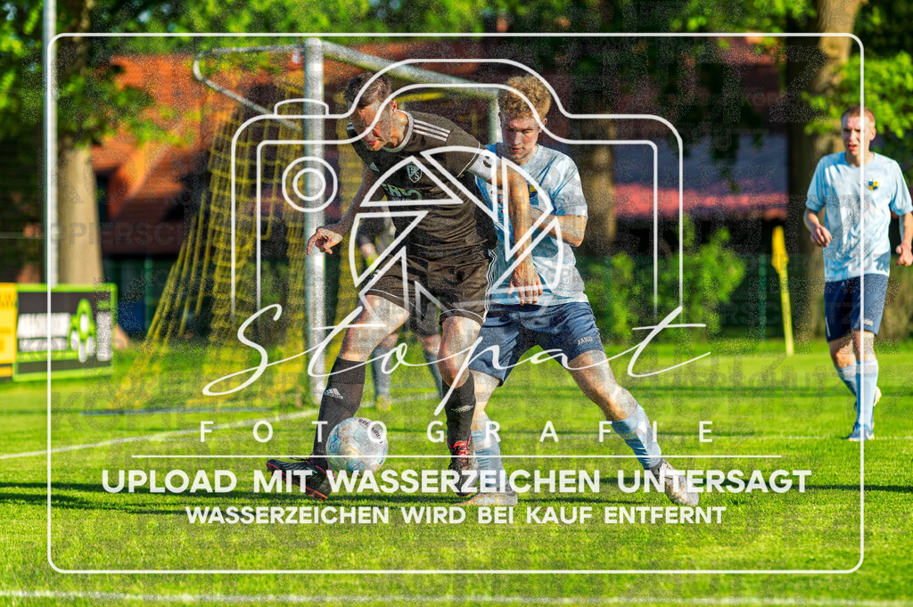 3. Kreisklasse Herren HK - FG Fulde-Stellichte II vs. SV Veersetal II | Danielo Scheffler (FG Fulde-Stellichte II #15), SV Veersetal II; 3. Kreisklasse Herren HK - FG Fulde-Stellichte II vs. SV Veersetal II am 22.05.26 in Zentralstadion, Fulde - Realisiert mit Pictrs.com
