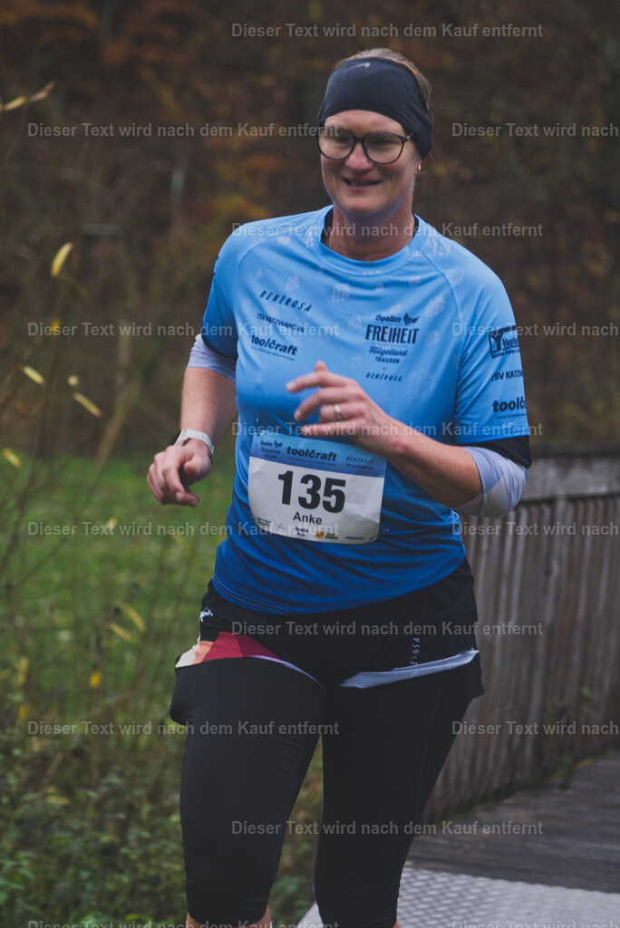 cineathletes-huegelland-2025-11-09-10-51-12 | Sportfotografie rund um Obstacle Course Racing und Trail Run - Realisiert mit Pictrs.com