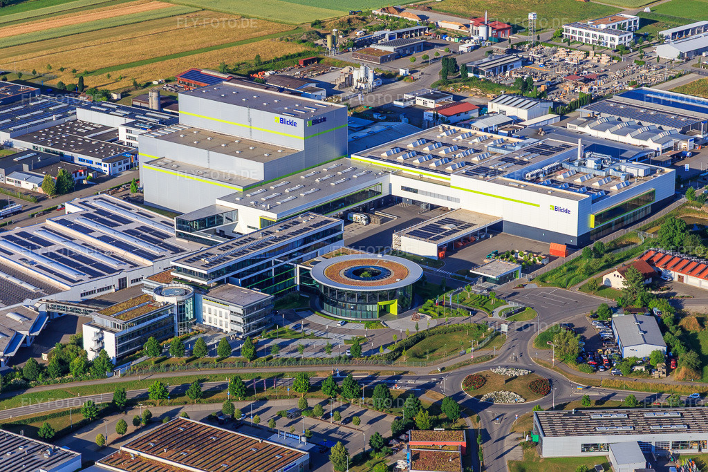 Luftbild: Industriegebiet Heinrich-Blickle-Straße mit chefbeschlag GmbH,. MAFU Group und Blickle Räder+Rollen GmbH u. Co. KG in Rosenfeld im Bundesland Baden-Württemberg in Deutschland.Foto: IMG_148903.jpg vom 28.06.2025 durch Werner Riehm/FLY-FOTO.deWWW.CHEFBESCHLAG.DEMAFU-GROUP.DEIhr Räder und Rollen Hersteller für alle Einsatzbereiche | Blickle