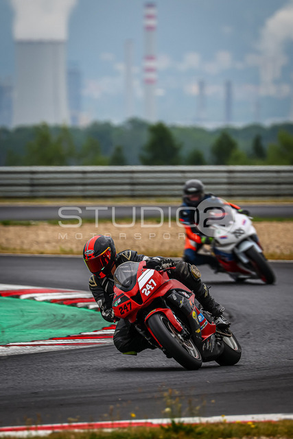 0247-260630MM-002_247 | Deine Full-Service-Agentur für ✔️Videoproduktionen und ✔️Motorsportfotografie Jetzt Angebot anfragen!