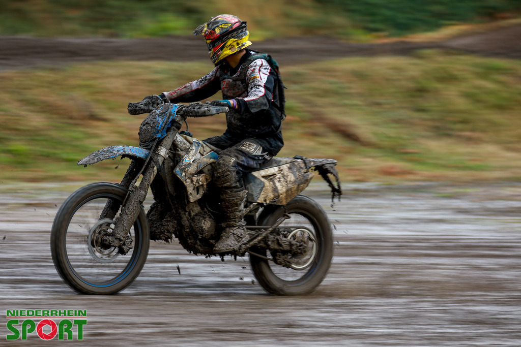 OpenTrack2024_Samstag_121 | Bildergalerie von Sport-Ereignissen aber auch von weiteren spannenden Dingen - nicht nur vom Niederrhein. In Anlehnung an den bekannten Spruch von Hanns Dieter Hüsch heißt das Motto: "Niederrhein ist überall".  - Realisiert mit Pictrs.com