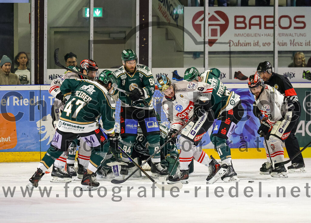 2026-02-08_095_TSV_Erding_gegen_ECDC_Memmingen_Indians | Erding, Deutschland, 08.02.2026:Eishockey, Oberliga Süd 2025 / 2026, 45. Spieltag, TSV Erding gegen ECDC Memmingen Indians, Endergebnis: Foto: Christian Riedel / fotografie-riedel.net