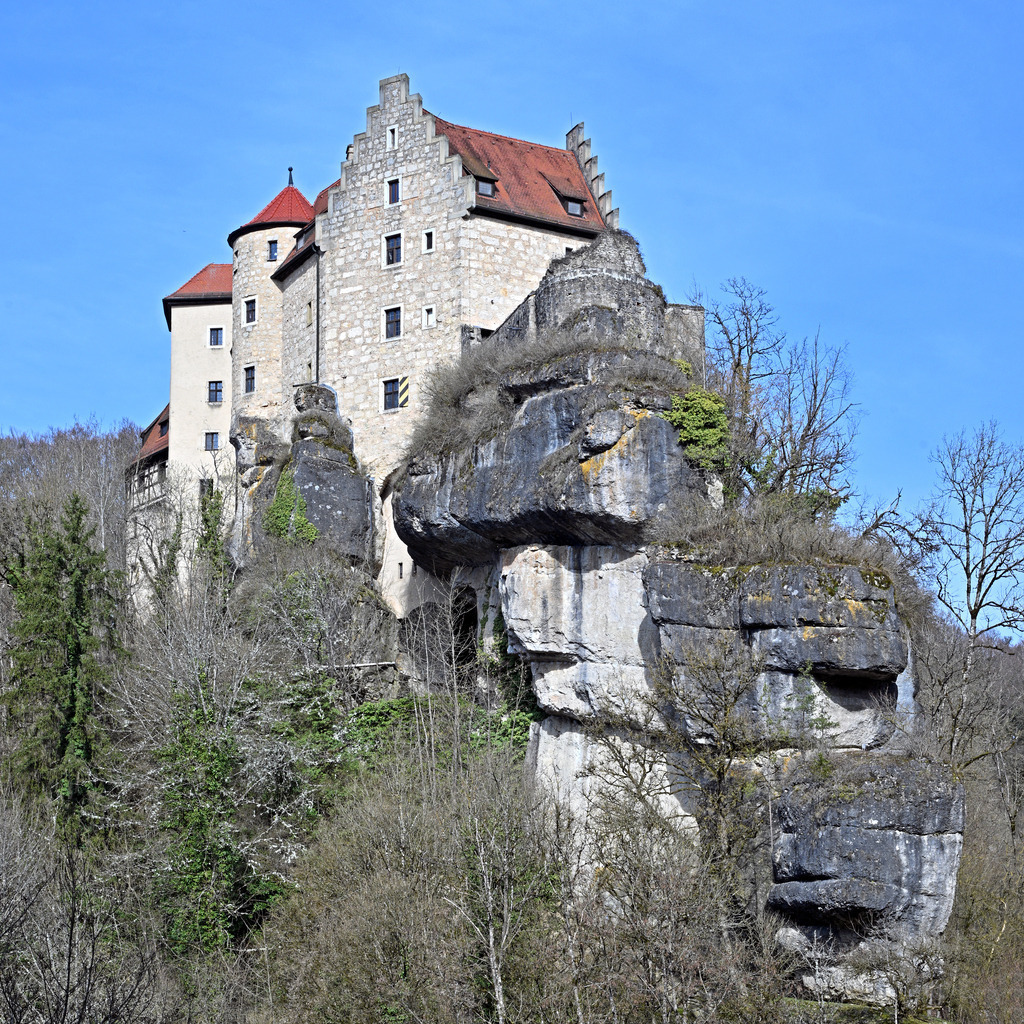 Burg01q | lucisnaturbilder - Realisiert mit Pictrs.com