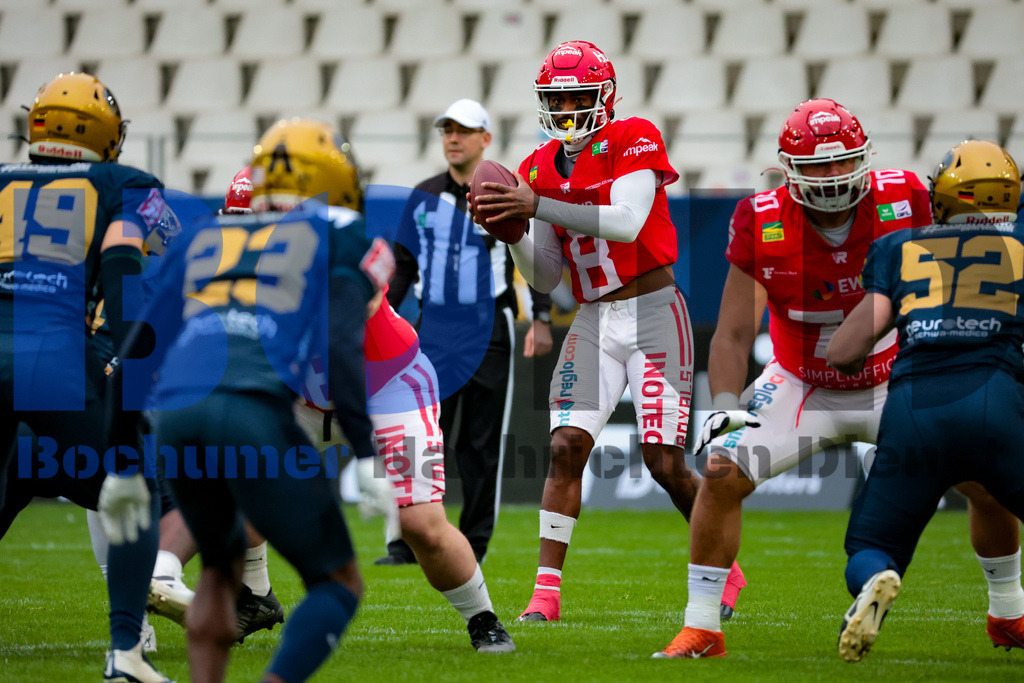 SES_POTDRE20241012-6 | bond - Realisiert mit Pictrs.com