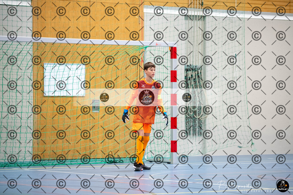 20241123_FCR-Hallenturnier-D_1_065 | Sport und Naturfotografie von Roberto Esposito zeigt echte Momente Bewegung und die Schönheit der Natur. Ausdrucksstarke Bilder schaffen Emotionen.