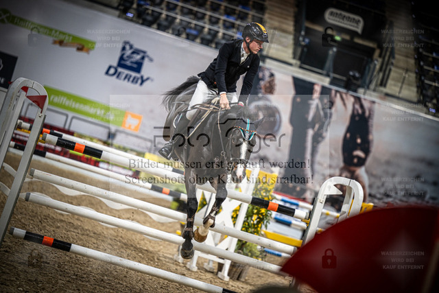 DOS_3130 | Entdecke hochwertige Reitturnierfotos von Foto Oger. Professionell, emotional und authentisch – jetzt Lieblingsmomente im Shop bestellen. - Realized with Pictrs.com