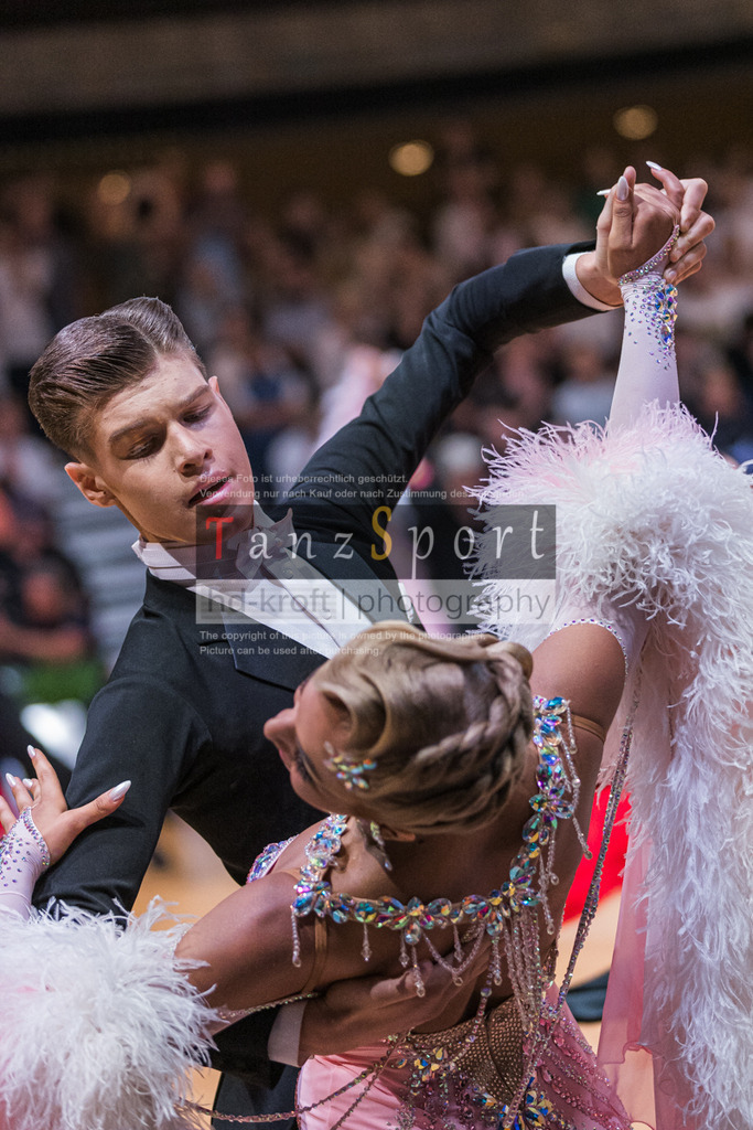 20250819_WDSF-Open-Std-Youth_1150 | Tanzsportbilder, Standardtanz, Lateintanz, WDSF, DTV, LTVB, dancecomp, goc, hessen tanzt, blaues band der spree, walzer, tango, wiener walzer, slowfox, quickstepp, samba, rumba, cha-cha-cha, paso doble. jive, hd-kroft photography, turniertanzsport