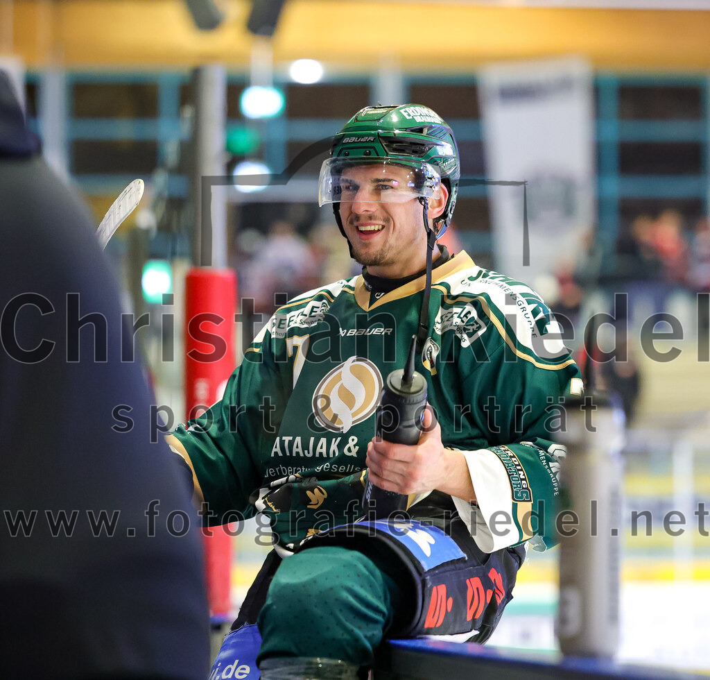 2026-01-18_115_TSV_Erding_gegen_Selber_Woelfe | Erding, Deutschland, 18.01.2026:Eishockey, Oberliga Süd 2025 / 2026, 38. Spieltag, TSV Erding gegen Selber Wölfe, Endergebnis: 2:3 n.V.Louis Trattner (Erding Gladiators, #7)Foto: Christian Riedel / fotografie-riedel.net