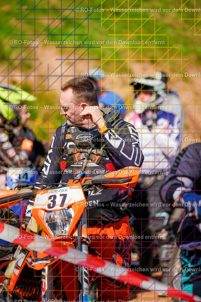 3 Lauf Mernes-56 | Sportfotografie von RO-Fotos: Motorsport, Motocross, Enduro, Laufveranstaltungen und Triathlon. Professionelle Fotos von Sportlern und Events. - Realisiert mit Pictrs.com