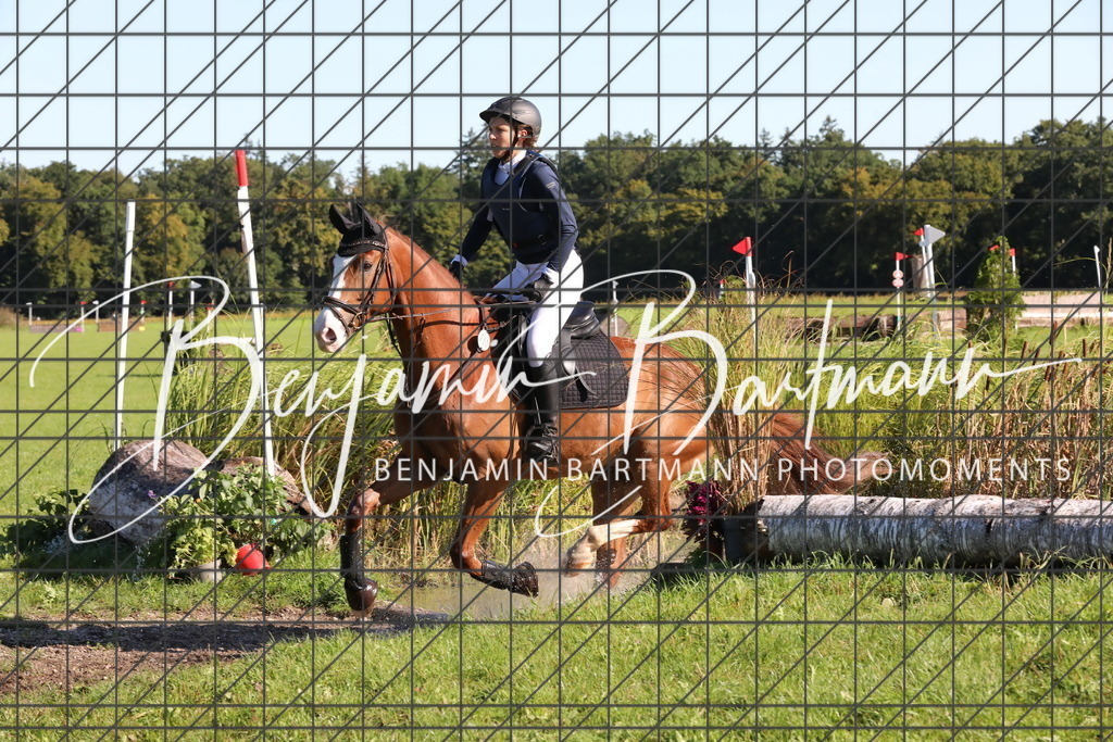 AZ2A9347 | Benjamin Bartmann Photomoments