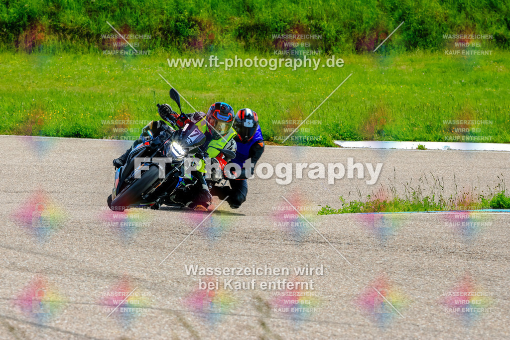 MotoTeam-9918 | Hier findet Ihr Bilder von Touristenfahrten auf der Nürburgring Nordschleife oder von anderen Veranstaltungen die ich besucht habe. Viel Spass beim Durch Schauen 