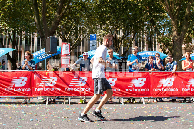 20240901_NSZ_9669 | DEU, Düsseldorf, 01.09.2024 Kö-Meile  - Realisiert mit Pictrs.com