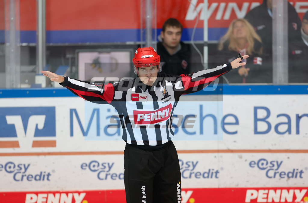 Iserlohn Roosters - Duesseldorfer EG | 
DEL: Iserlohn Roosters - Duesseldorfer EG - Realisiert mit Pictrs.com