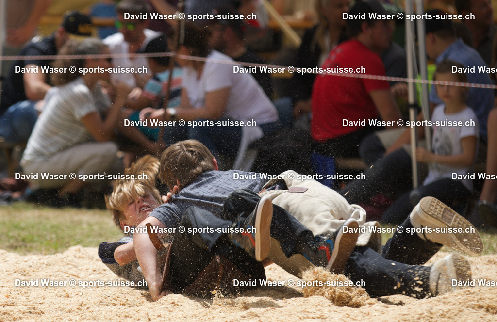 Emonet Arno (2011) - Dessiex Soren (2011) _ _La Vue-des-Alpes dans le Val-de-Ruz__ le samedi 4 juin 2022 _Neuch_tel__ _Suisse_ (Photos Waser David_ EdelweissPoint (3) | sports-suisse.ch