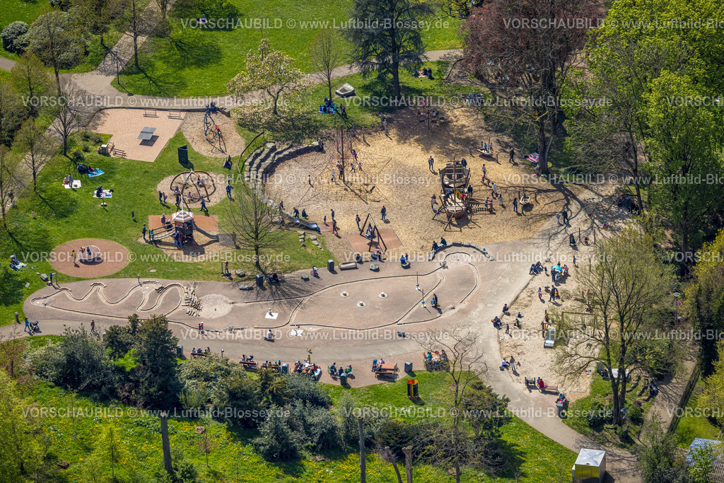 Velbert230407448 | Luftbild, Spielplatz im Herminghauspark, Velbert, Ruhrgebiet, Nordrhein-Westfalen, Deutschland
