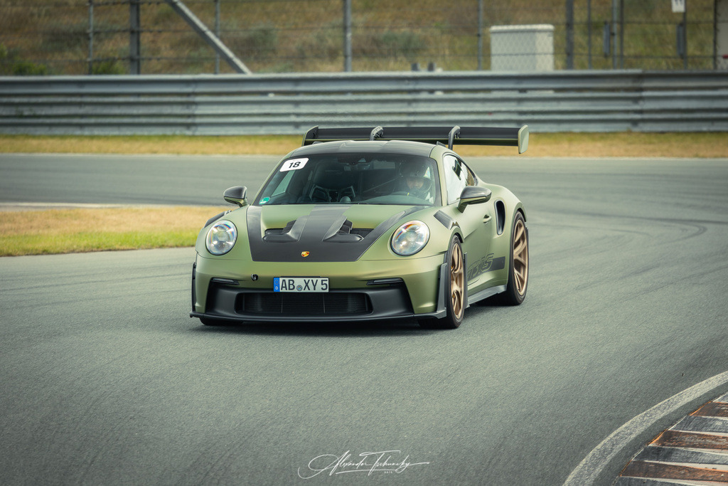 R6AT1535 _Alexander Tschuncky | Entdecken Sie die faszinierende Welt von Alexander Tschuncky Arts: Kreative Fotografie, atemberaubende Automobilkunst und hochwertiger Bilderdruck. Lassen Sie sich inspirieren! - Realisiert mit Pictrs.com