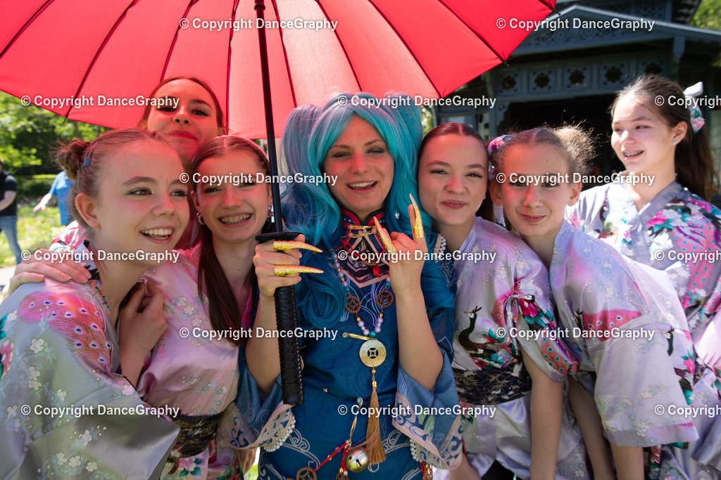 GPHY3978 | DanceGraphy - Realisiert mit Pictrs.com