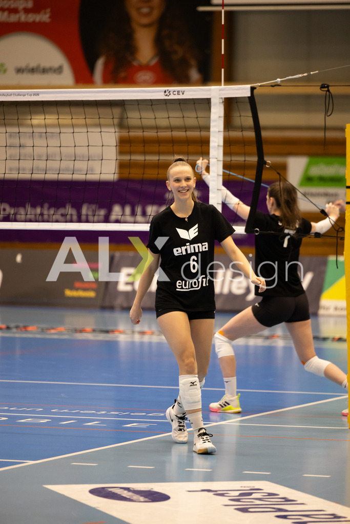 Volleyball I Frauen I Saison 2025-2026 I CEV Volleyball Challenge Cup 2026 | Women I 16th Finals I VC Kanti Schaffhausen - TJ Ostrava I 03.12.2025 | VC Kanti Schaffhausen - 6 Nina Cavka (CH) – Aussen - Realisiert mit Pictrs.com