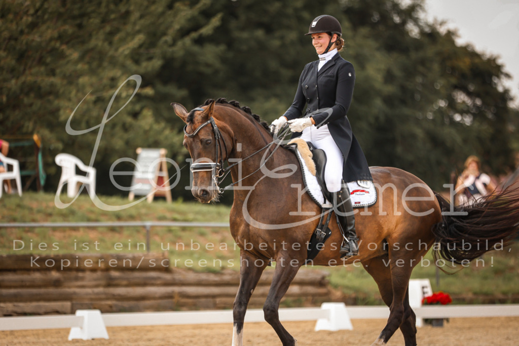 19.FrDrS00446 | Leoni Ertmer Photography - Realisiert mit Pictrs.com