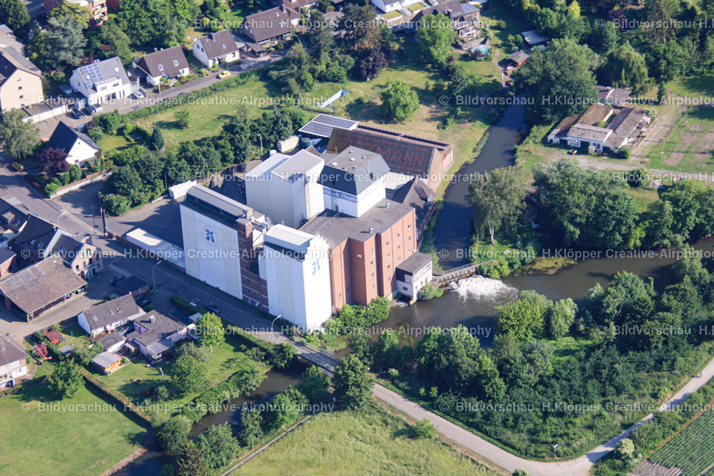 Mühle Kottmann Grevenbroich Creative Airphotography-3177 | Luftbilder und professionelle Luftbildfotografie als Digitaldatei oder hochwertiger Print: Leinwand, Alu‑Dibond, Acrylglas, Poster oder Download im Shop. - Realisiert mit Pictrs.com