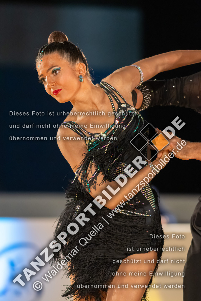 20260321-01423 | Hier finden Sie Tanz Bilder vom Latein und Standard Formationen tanzen. Sportbilder vom Tanzsport. Schöne Fotos und von Weltmeisterschaft, Europameisterschaft, Bundesliga, Regionalliga, Oberliga und Landesliga sowie von GOC Stuttgart, DanceComp, WM Bremen