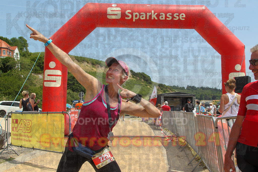 250614_1337_EV4_1159 | Sportfotografie im Rhein-Sieg Kreis, Köln, Bonn, NRW, Rheinland Pfalz, Hessen, etc. Unser Tätigkeitsfeld umfasst den Laufsport vom Volkslauf über den Marathon, Duathlon, Triathon bis zum Ultralauf wie Kölnpfad Ultra oder Schindertrail.