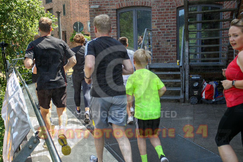 230624_1508_EV3_4458 | Sportfotografie im Rhein-Sieg Kreis, Köln, Bonn, NRW, Rheinland Pfalz, Hessen, etc. Unser Tätigkeitsfeld umfasst den Laufsport vom Volkslauf über den Marathon, Duathlon, Triathon bis zum Ultralauf wie Kölnpfad Ultra oder Schindertrail.