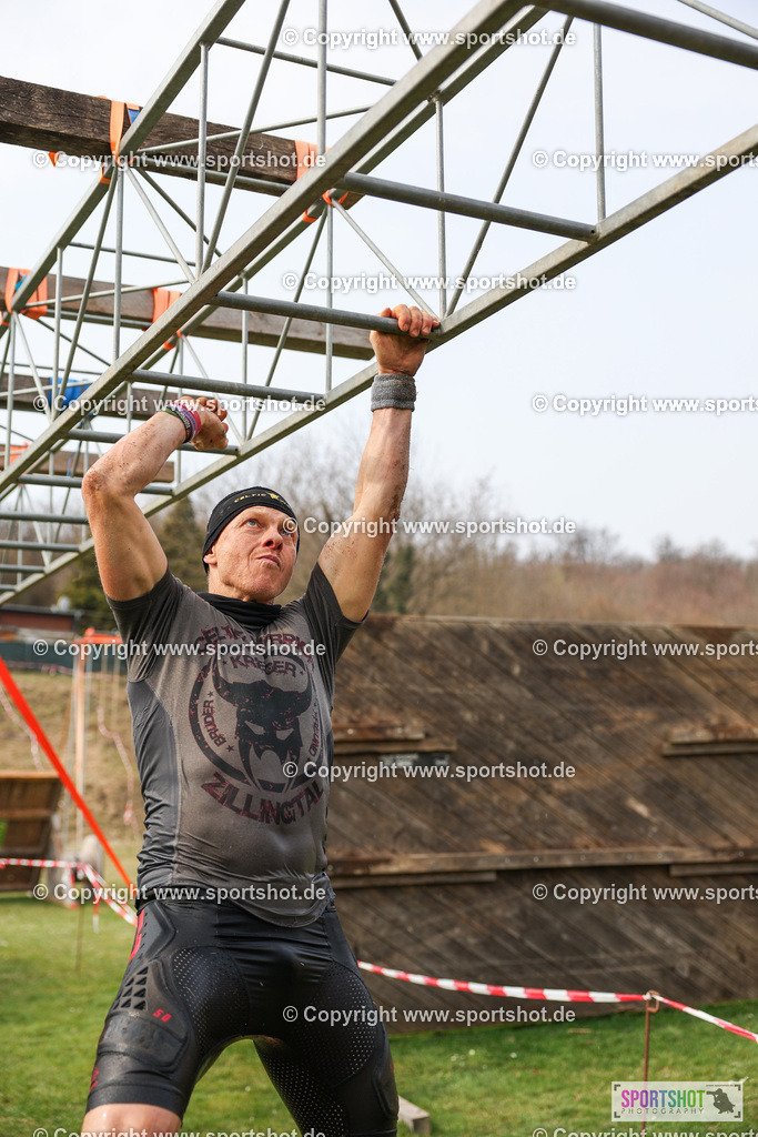 LUR_2403 | Rund um das Thema Sport-Event-Fotografie & individuelle Teilnehmerfotos. Jeder Teilnehmer wird fotografiert.