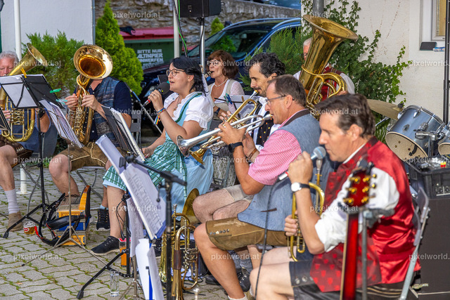 Musikabend beim Kreuzwirt mit der Gruppe Techelsberger Blech | Bildershop von pixelworld.at - Realisiert mit Pictrs.com