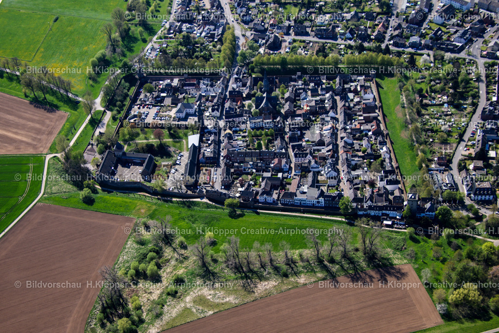 Zons am Rhein-2313 | Luftbilder und Luftbildfotografie , Digital und Printbilder auf Leinwand , Alu Dibond , Acrylglas , Poster oder Download-Datei für private und gewerbliche Verwendung im Shop online bestellen. - Realisiert mit Pictrs.com