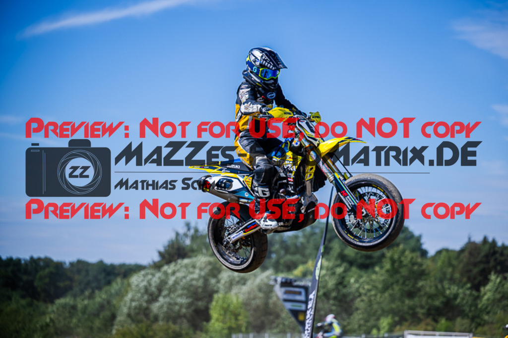 MaZZes_FotoMatrix_220903_1224 | S3