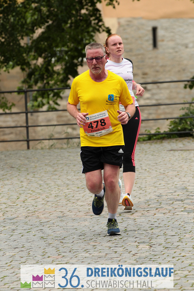 VR Bank Hauptlauf 10km | 3königslauf 2022 VR Bank Hauptlauf - Realisiert mit Pictrs.com