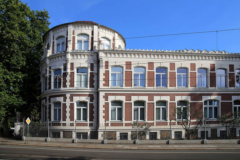 Foto: Leipzig - Bleichert Werke | Das Team hinter BILDLEXIKON LEIPZIG bündelt historische wie aktuelle Informationen über die Stadt Leipzig in Text und Bild auf einer Plattform und stellt diese der interessierten Öffentlichkeit zur Verfügung.