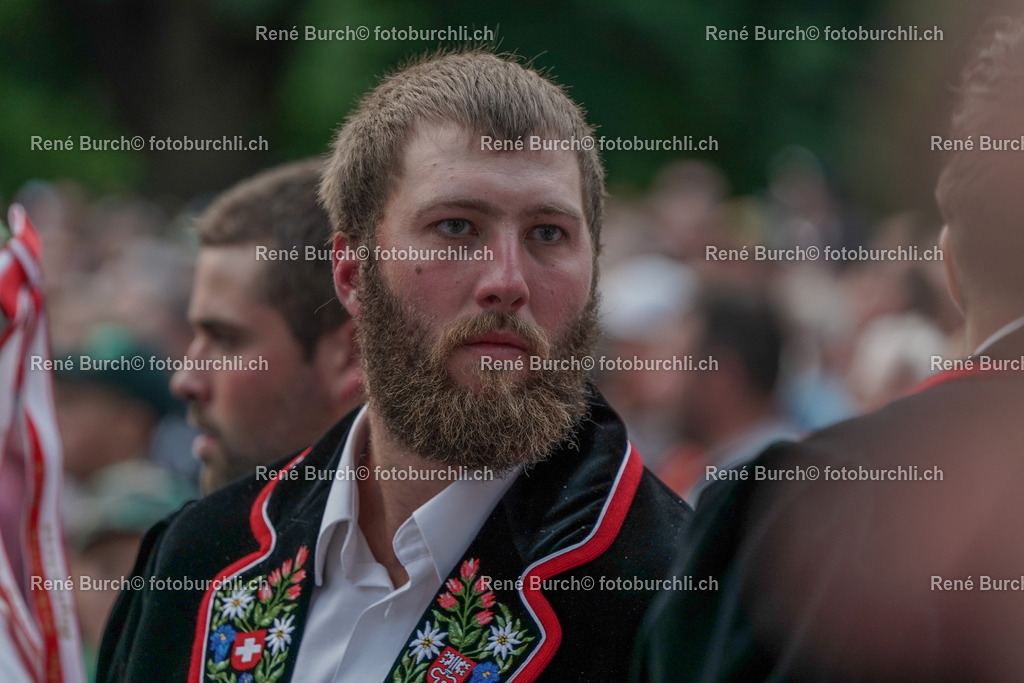 DSC08206-2 | René Burch leidenschaftlicher Fotograf aus Kerns in Obwalden.  Hier finden sie Sport, Landschaft und Natur Fotografie.
 - Realisiert mit Pictrs.com