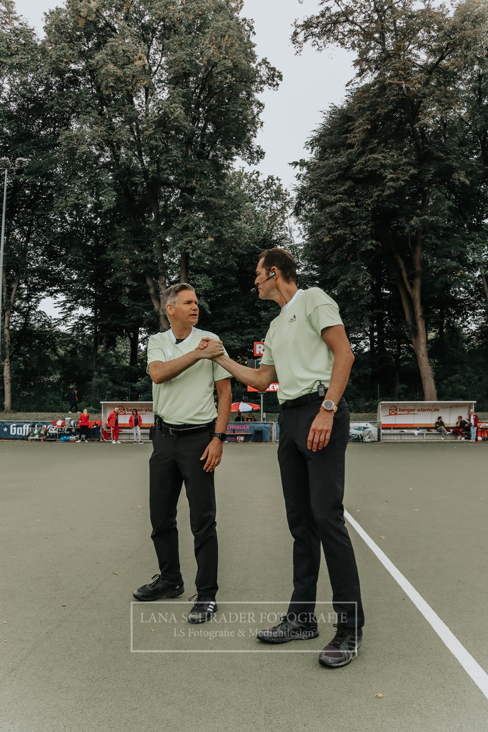 Herren_Bundesliga_02_F_RWK-UHC_21.09.25_Köln (98 von 471) | lanaschraderfotografie - Realisiert mit Pictrs.com