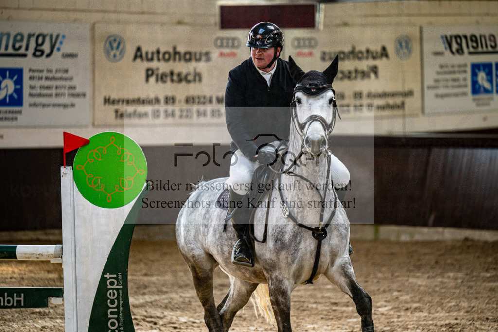 20240308-DOS_3424 | Entdecke hochwertige Reitturnierfotos von Foto Oger. Professionell, emotional und authentisch – jetzt Lieblingsmomente im Shop bestellen.Deutschlandweite Turnierfotografie. - Realisiert mit Pictrs.com