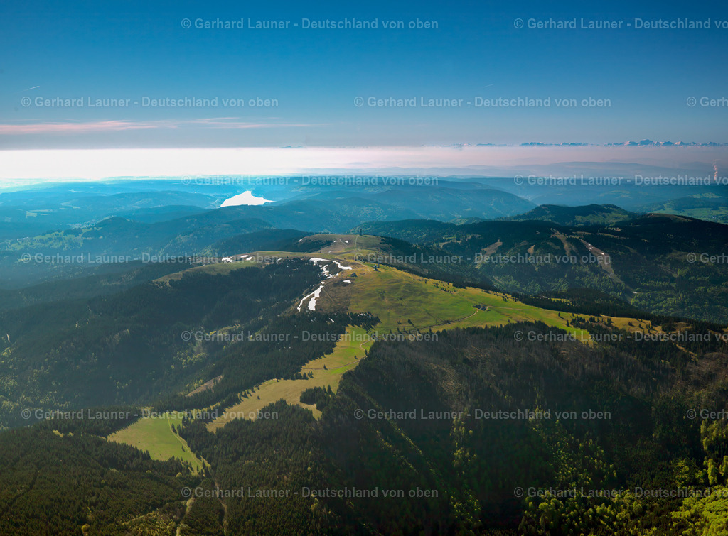 3096189 | Blick über den Feldberg, Schwarzwald in Richtung Schluchsee