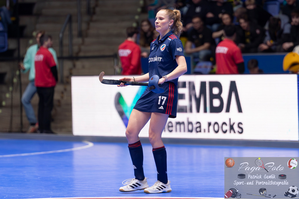 Volvo E.R.B. Final 4 Finale Frauen: Berliner HC - Mannheimer HC, 26.01.2025 | Lisa Mayerhöfer (Mannheimer HC #17), Freisteller, Portrait, Porträt, Berliner HC - Mannheimer HC, Frankfurt, Süwag Arena, 26.1.2025 - Realisiert mit Pictrs.com