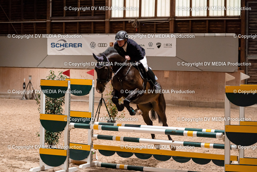 Springen Tag 1-145 | dv-media-shop - Realisiert mit Pictrs.com